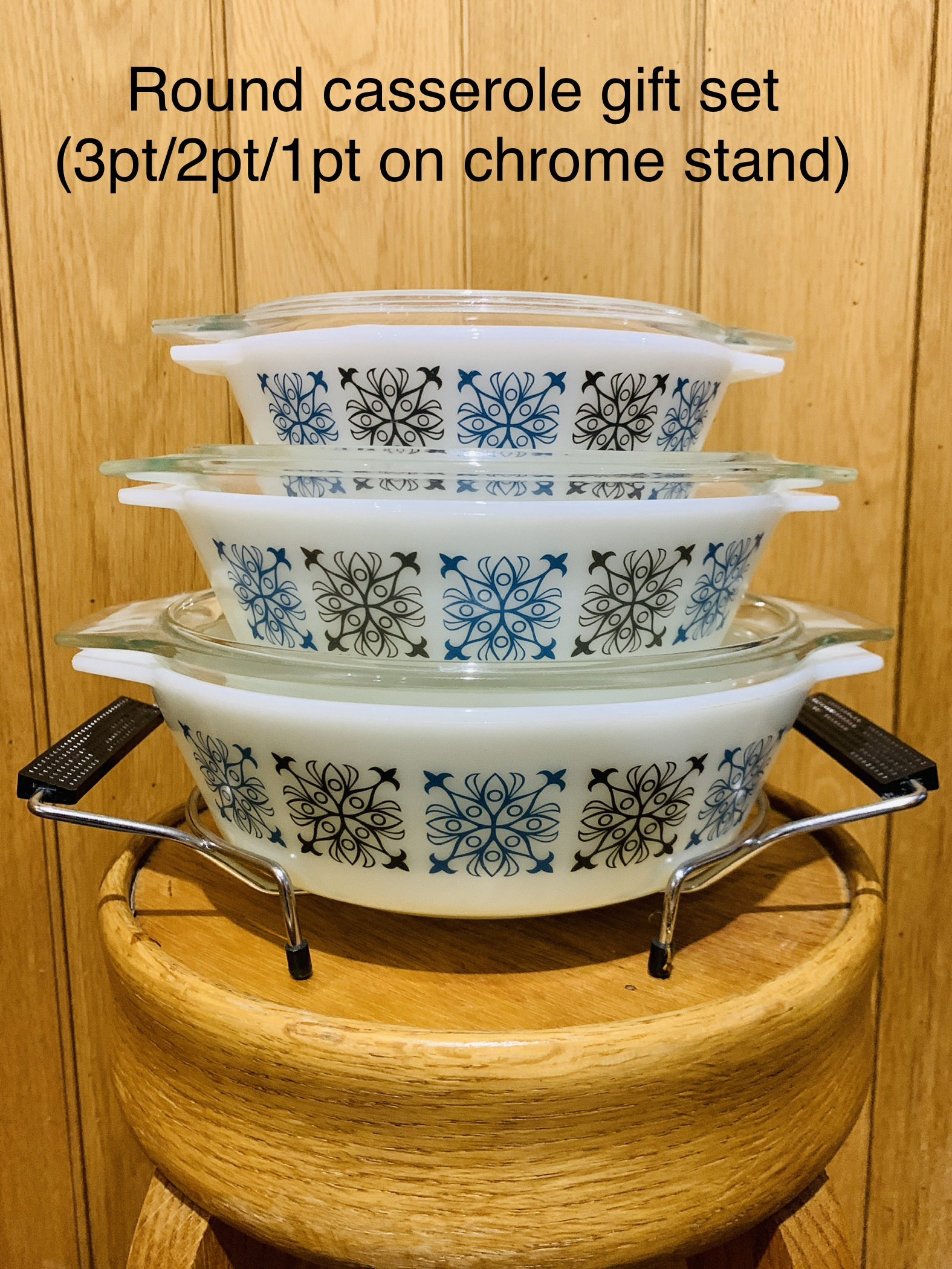 JAJ Pyrex Chelsea Pattern Casserole Dishes & Tableware Pieces with Teal