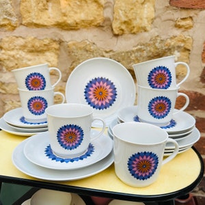 Wood's Ware Beryl Jasmine Iris Green Yellow & Blue Utility China