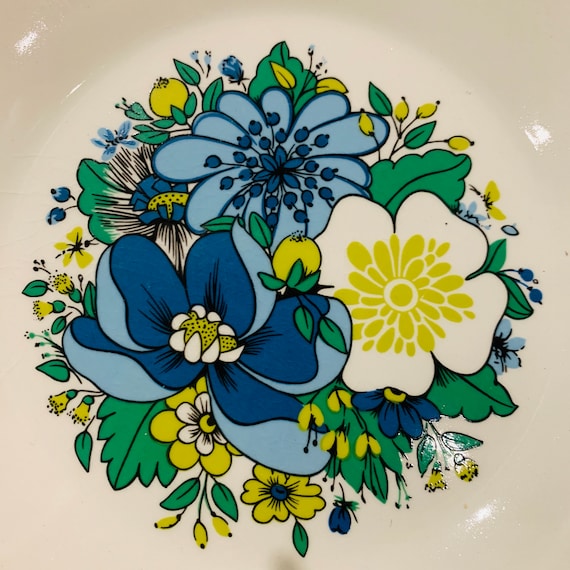 J&G Meakin Spring Morning 1970s Dinner Service Pieces, Lime Green