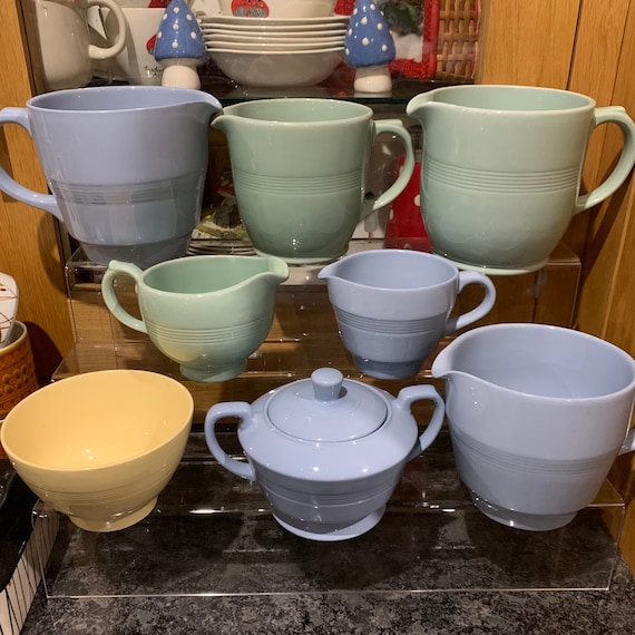 Wood's Ware Beryl Jasmine Iris Green Yellow & Blue Utility China