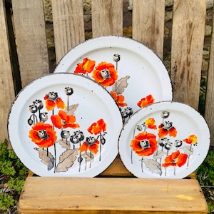 Midwinter Pottery Autumn Pattern Tableware from the Stonehenge Range, 1970s, Poppy Design by Eve Midwinter