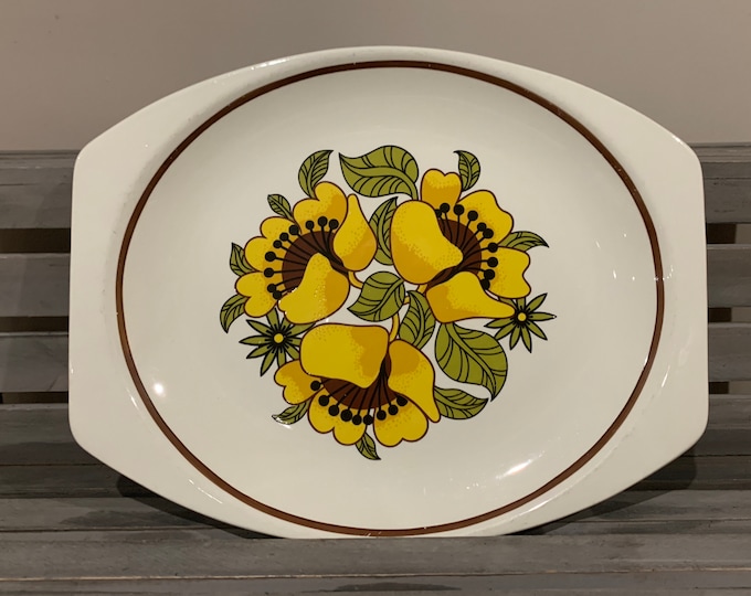 J&G Meakin Bermuda Dinner Service Pieces, Yellow Green and Brown Flower Power Pattern