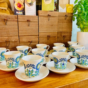 Figgjo Flint Tor Viking Coffee Cups and Saucers - 1970s Norwegian design by Turi Gramstad-Oliver in Blue, Green, Turquoise
