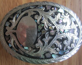 4 x 2 34 Contact Me For Shipping Taye EUC For Age Oval Rhinestones /& Metal Belt Buckle