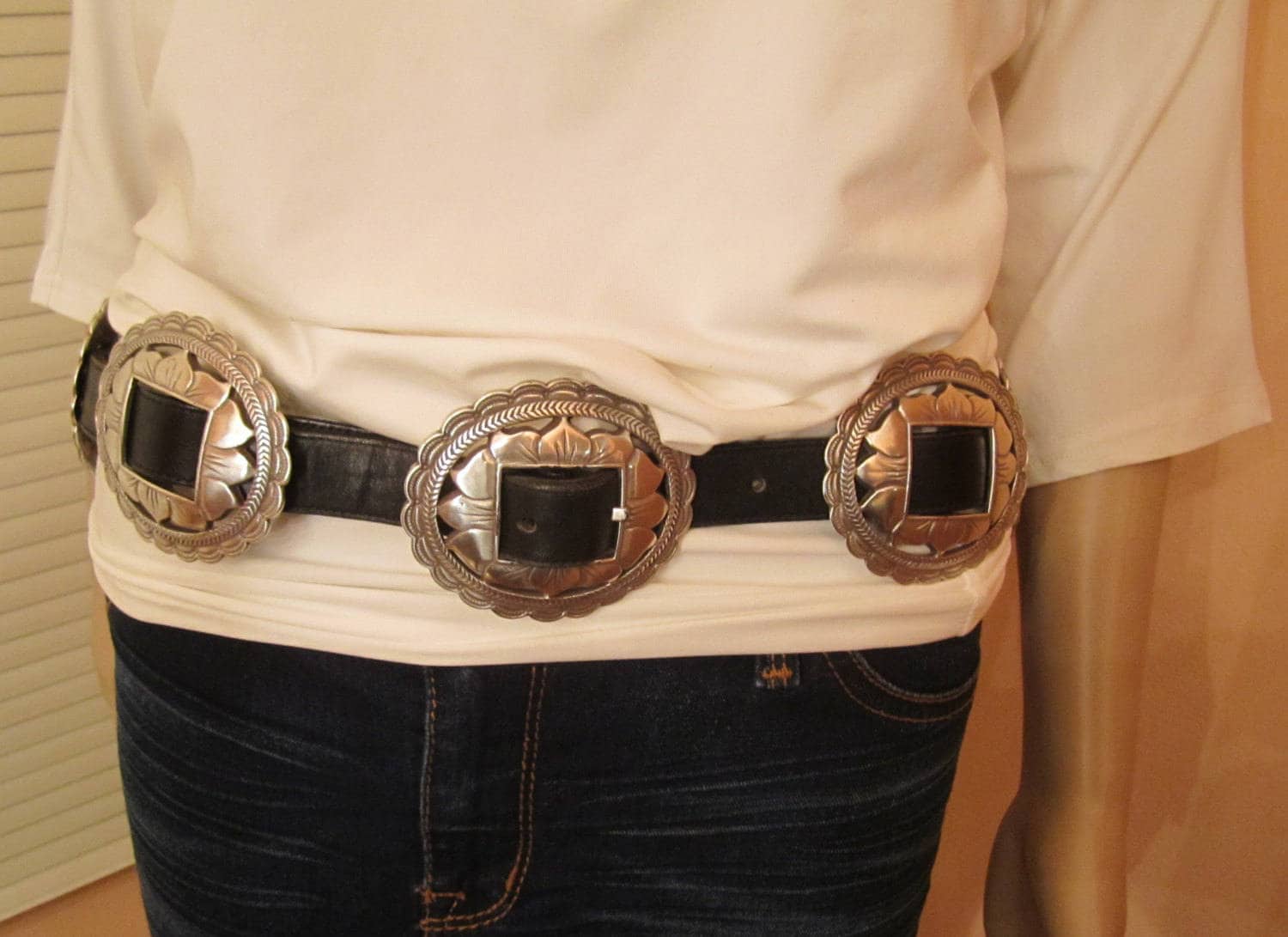Brighton Sunflower Concho Belt - Etsy display picture 3