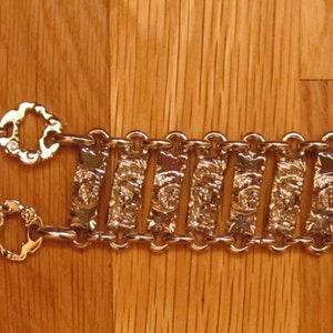 Rare Authentic GIANNI VERSACE VERSUS Silver Tone Chain Link Belt w/ Lion Faces 37.5 in. long image 3