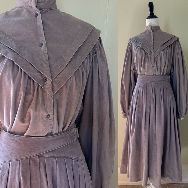 Vintage 80s Avant Garde Corduroy Two Piece Long Sleeve Dress Suit w/ Matching Skirt S/M
