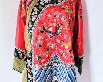 Vintage Chinoiserie Chinese Silk Robe Butterfly Embroidery Coat Satin Jacket L/XL RARE