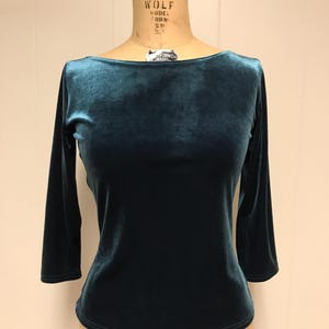 Retro Velvet Boat Neck Top: 1950s Style - Size M