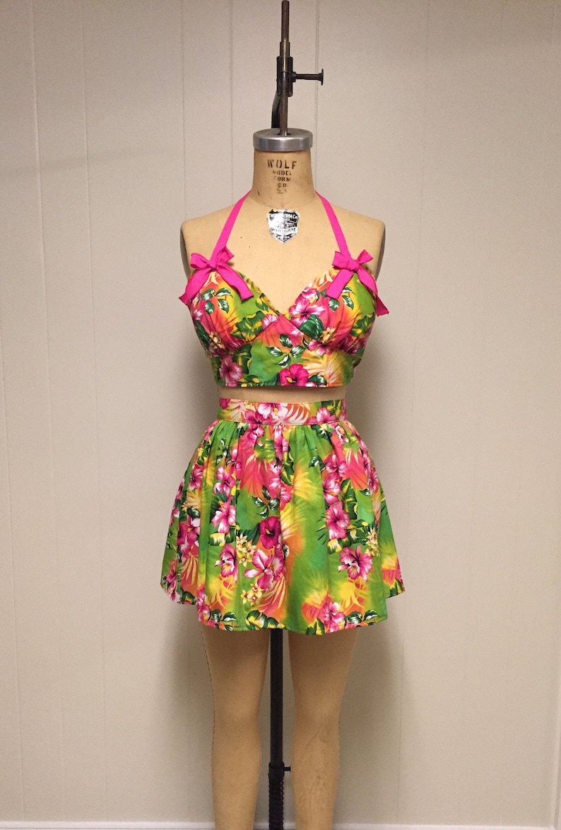 40s-50s Vintage Playsuits, Jumpsuits, Rompers History Julia 2 Piece Playsuit-Lime Hawaiian Reversible Beach Bra and Skirt $154.00 AT vintagedancer.com