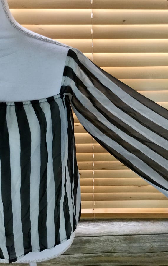 Gracie Black and White Striped Off The Shoulder T… - image 4