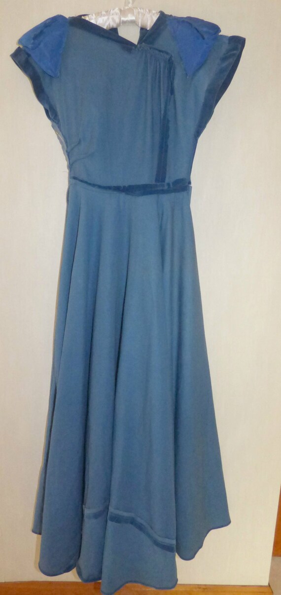 Vintage Velvet Gown Evening Dress Size 4 / 6 Blue… - image 10