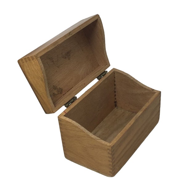 Vintage Brown Wooden Recipe Box/Index Card Holder Box