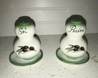Sel and Poivre Ceramic SALT and PEPPER SHAKER Set  Olives Trays