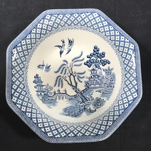 Blue Willow 6.5" Cereal Bowl Royal Staffordshire J & G Meakin Ironstone 1970's