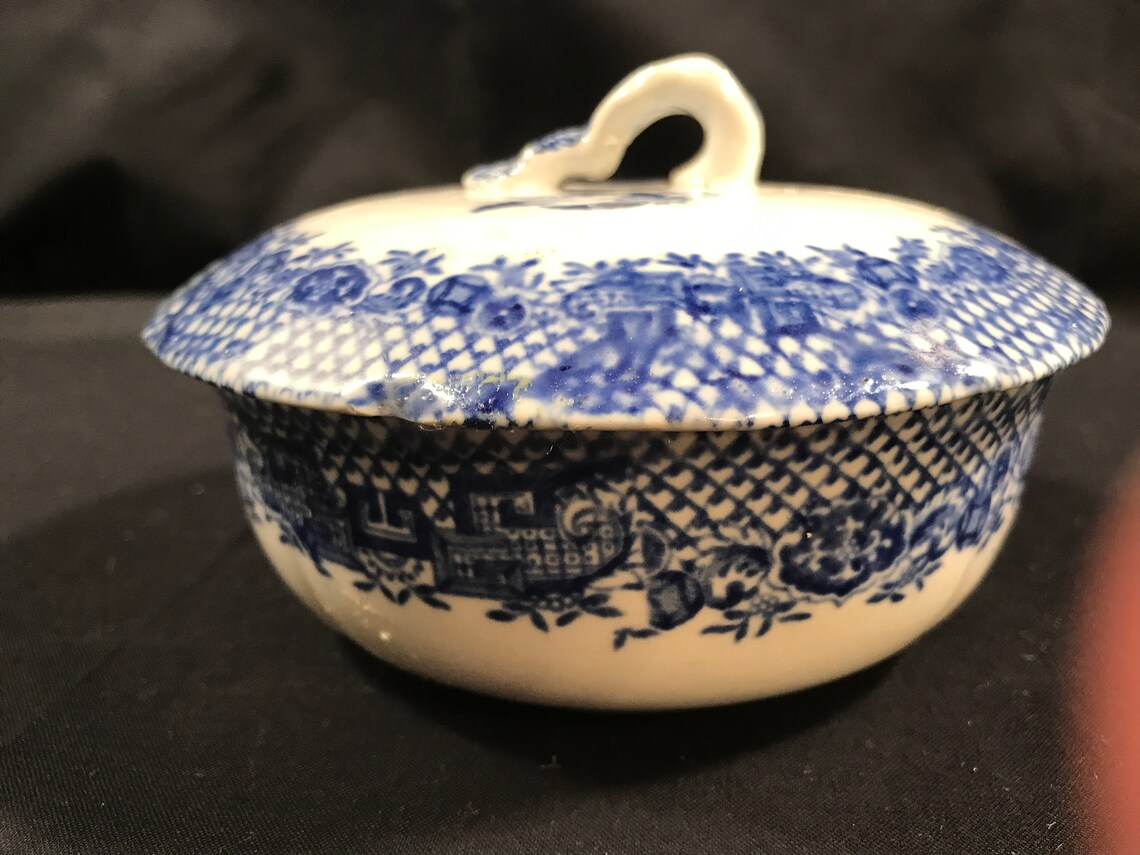 Vintage English Blue Willow Covered Dish Bowl Powder Soap Etsy