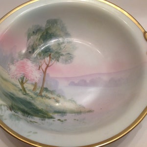 Nippon Bol paysage peint à la main avec 1 poignée 8 » c.1900