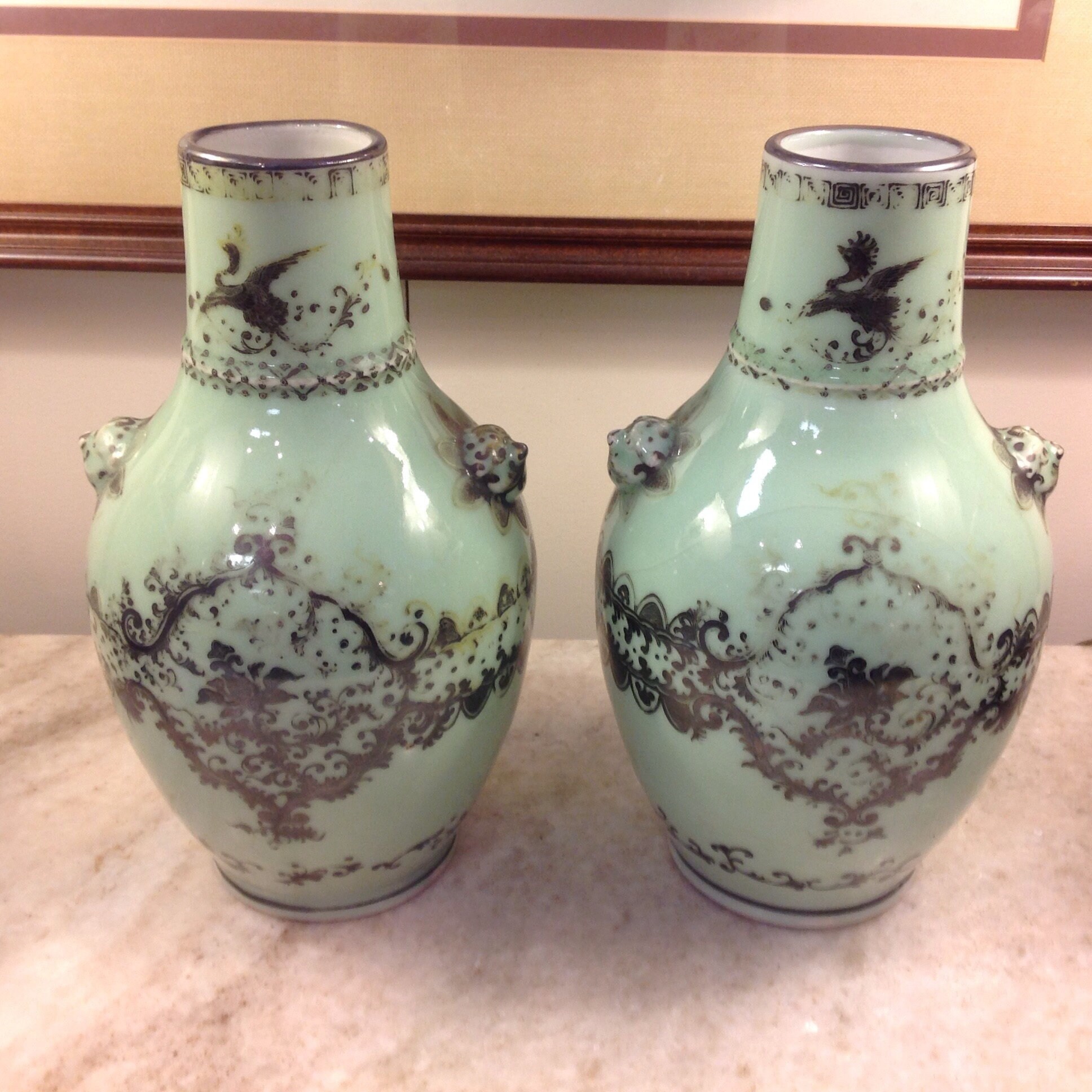 青磁 花瓶 珍しい青磁の緑とヒョウ柄の19世紀中国製アンティーク花瓶2個