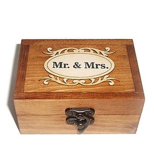 Hochzeit Ring-Box, Hochzeit Box, Ringkästchen, Schmuck-Box, Holz Schmuck-Box, Ring-Box, Herr Ende Frau Feld, Braut und Bräutigam