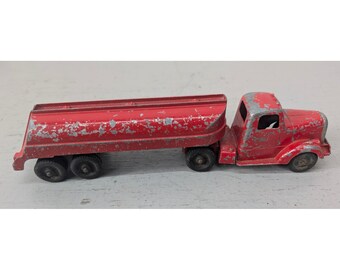 Camión cisterna de combustible Tootsietoy rojo de metal fundido a presión, fabricado en EE. UU., 9 pulgadas.