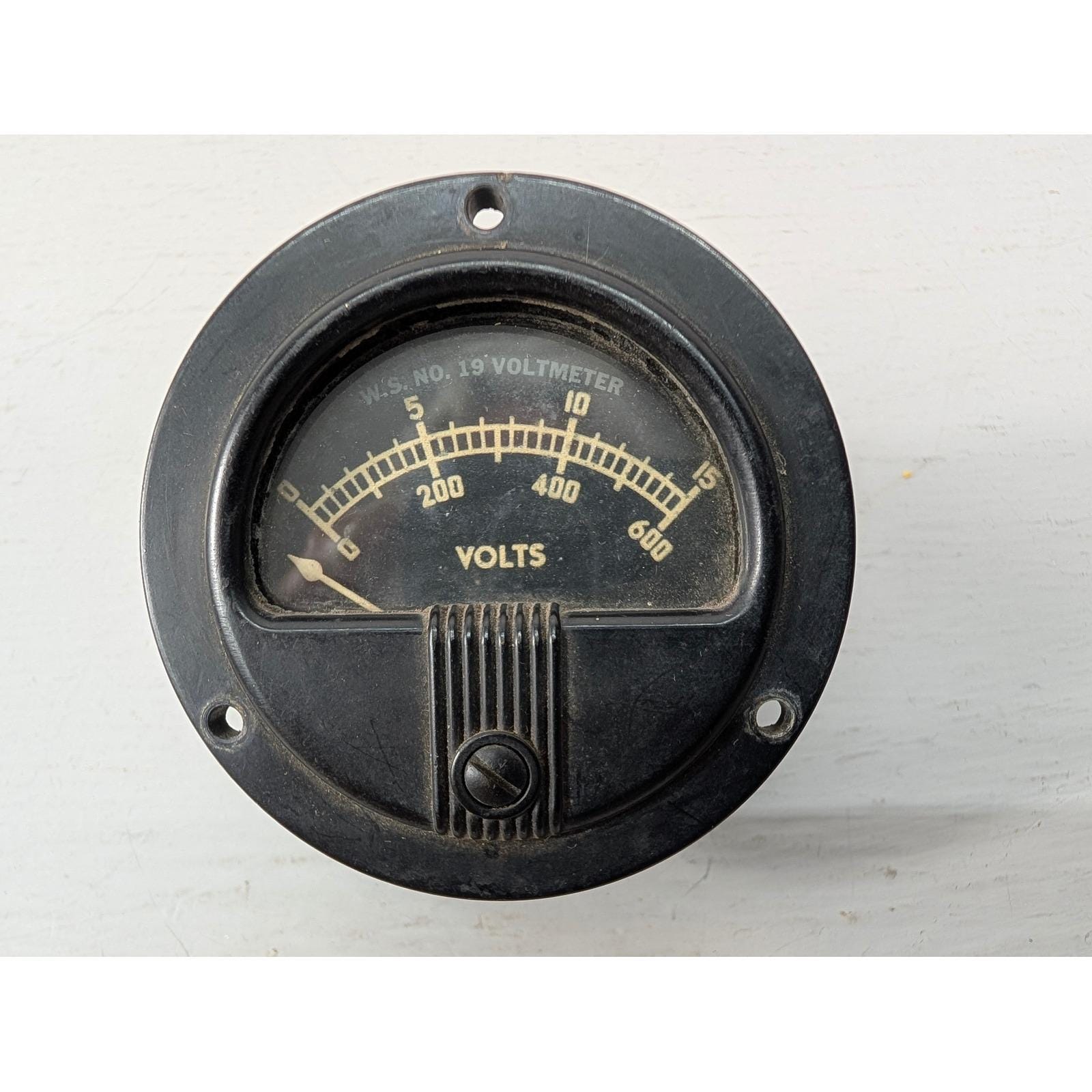 Vintage W. S. NO. 19 Voltmeter 600 Volts Electrical Panel Meter Industrial Rare