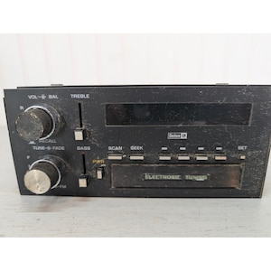 Delco GM AM FM Radio Electronic Tuning Car Stereo General Motors Black Untested