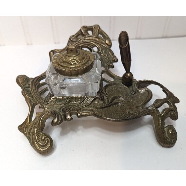 Vintage Brass Ornate Ink Well/ Pen Holder Desktop Stand Paper Weight Glass Pot
