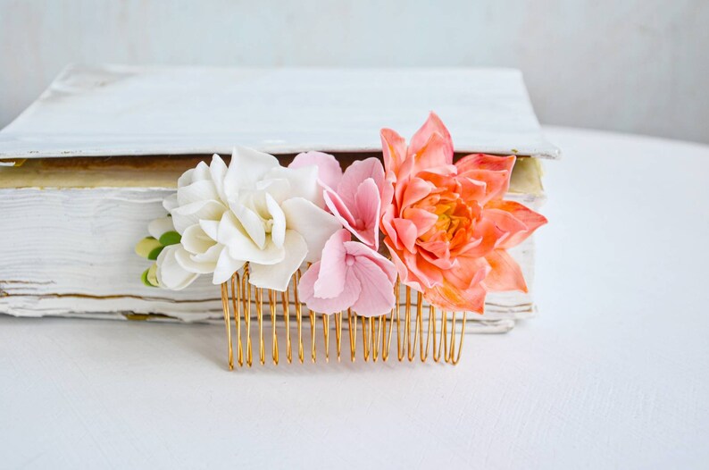 Floral hair comb image 6