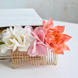 Floral hair comb image 1