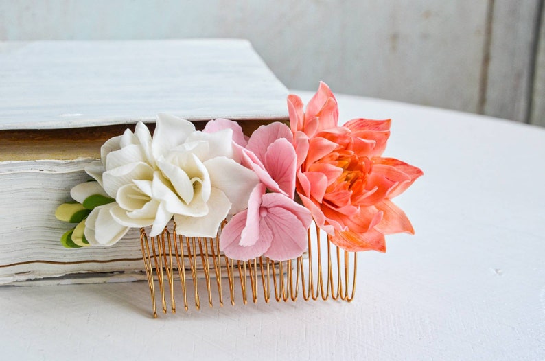 Floral hair comb image 1