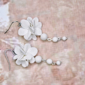 White flowers earrings, hydrangea earrings, bridal earrings image 6