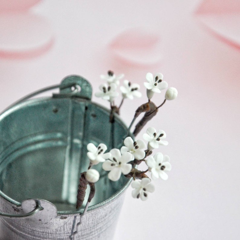 Small flowers hair pins Small hair pins Tiny hair pins