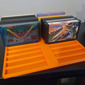 Stojak na gry Retro Famicom