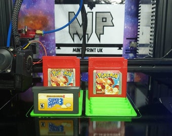 Retro Gameboy Game Display Stand - Works with GB, GBC and GBA Cartridges
