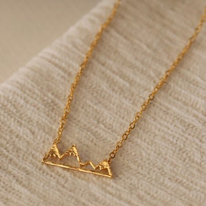 Minimalist Mountain Charm Necklace – Nature Lover Jewelry, Outdoor-Inspired Gift for Her, Perfect for Birthdays or Girlfriend - Mountain