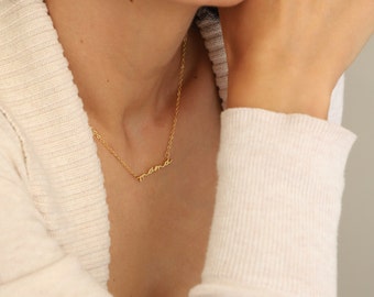 Mama Necklace • Perfect Gift for Mom • Dainty Mama Necklace in Sterling Silver, Gold vermeil & Rose Gold vermeil • SMama