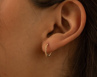 Twist Hoop Earrings – 14K Gold, Minimalist Jewelry, Everyday