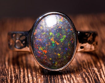 Andamooka Matrix Opal Hammered Ring -  Sterling Silver Bezel Ring 925 -  Natural Australian Real Opal