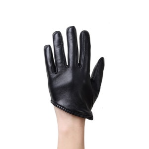 Altezzoso Mezzo Black Genuine Leather Half Fashion Unlined Gloves for Women