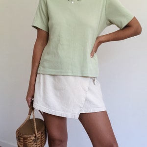 Vintage 90s pastel green tee detailed cut out collar ladies cotton pale sage green t shirt summer top image 2