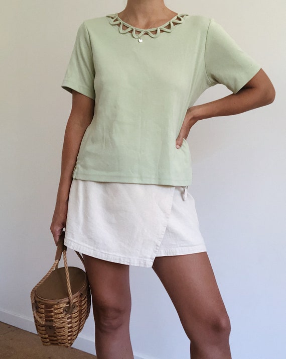 Vintage 90s pastel green tee - detailed cut out c… - image 2