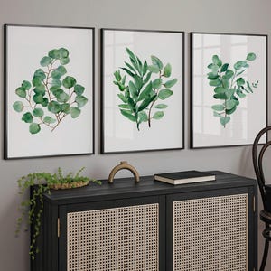 Set von Drucken botanische Eukalyptus, Salbei grüne Aquarell Blumen Wand Dekor, moderne Blatt Blume digital druckbare, frische Badezimmer Kunst Idee