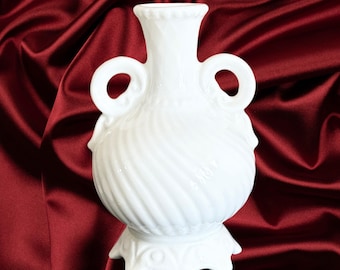 Coalport Country Ware mini white porcelain twin handled bud vase 9cm tall