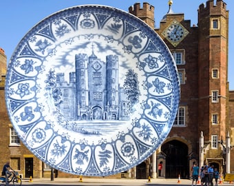 1977 Queen's Silver Jubilee St James Palace commemorative blue and white soup or dessert bowl by Broadhurst Ironstone Staffordshire