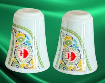 Malaysia Airlines vintage 1980s First Class mini individual porcelain salt and pepper set by Noritake