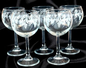 Drinkware & Glasses