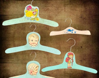Vintage 1950s set of 5 child's wooden clothes hangers