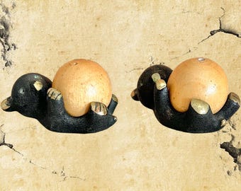Walter Bosse Paris Art authentic bronze bear salt & pepper shakers, vintage 1940s