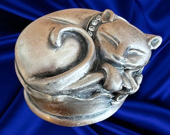 Figurines, Curios, Boxes