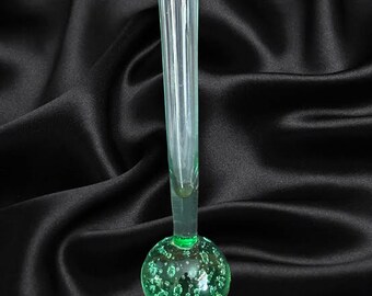Controlled bubble bullicante 20cm single stem MCM green glass vase vintage 1960s atomic style decor